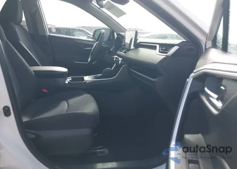 2025 Toyota Rav4 Hybrid Xle from USA, damaged, VIN 4T3RWRFV9SU172717